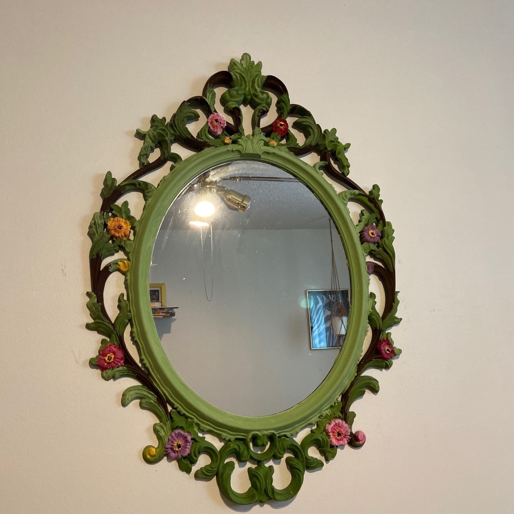 Hand-painted mirro - Picture 2 of 2